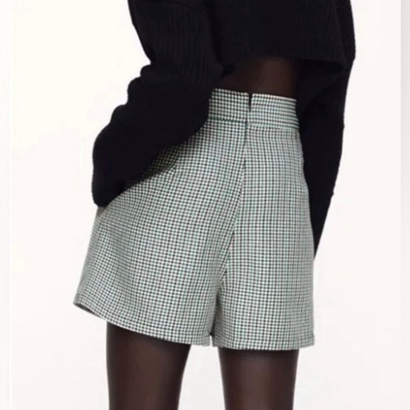Zara-Skort with pockets| High waisted green checkered  XS Christmas - Picture 4 of 5